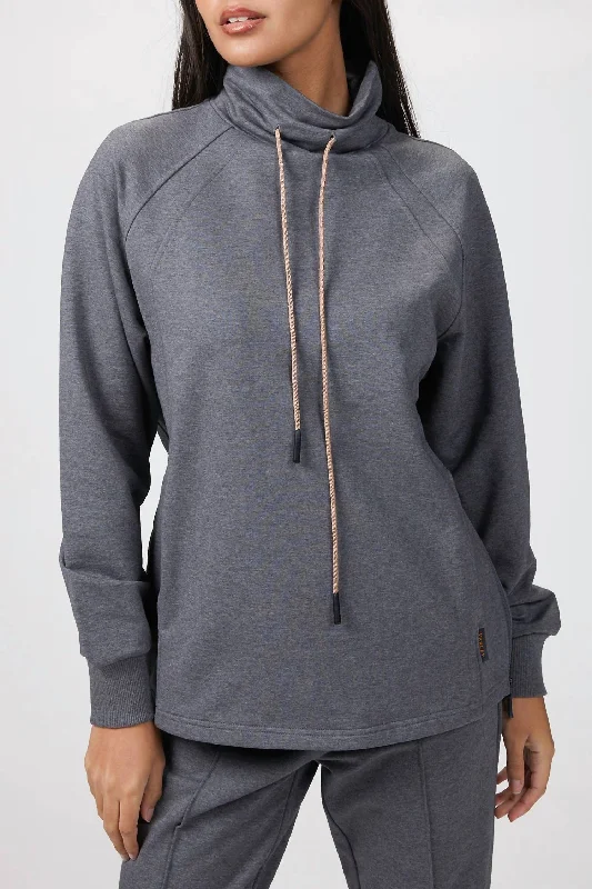 Women's Blouse with V-Shaped CollarAtlas Sweater In Forged Iron Marl