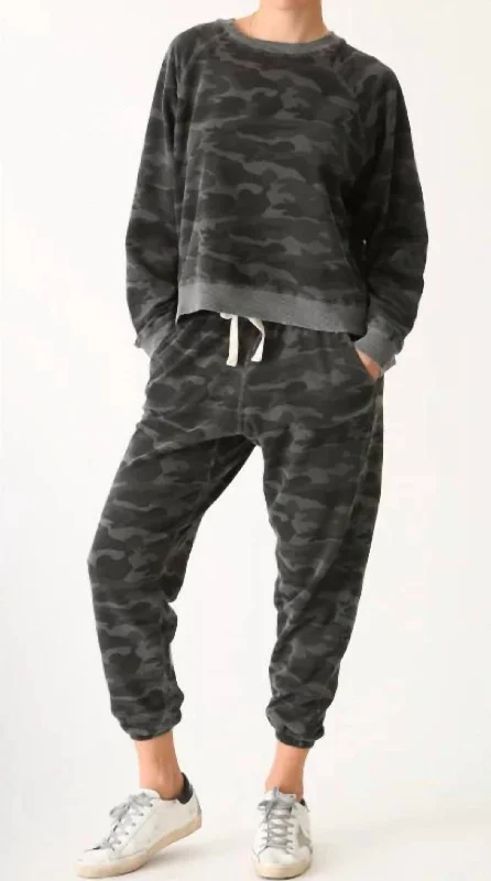Women's Blouse for OfficeClassic Sweatshirt In Camo Shadow