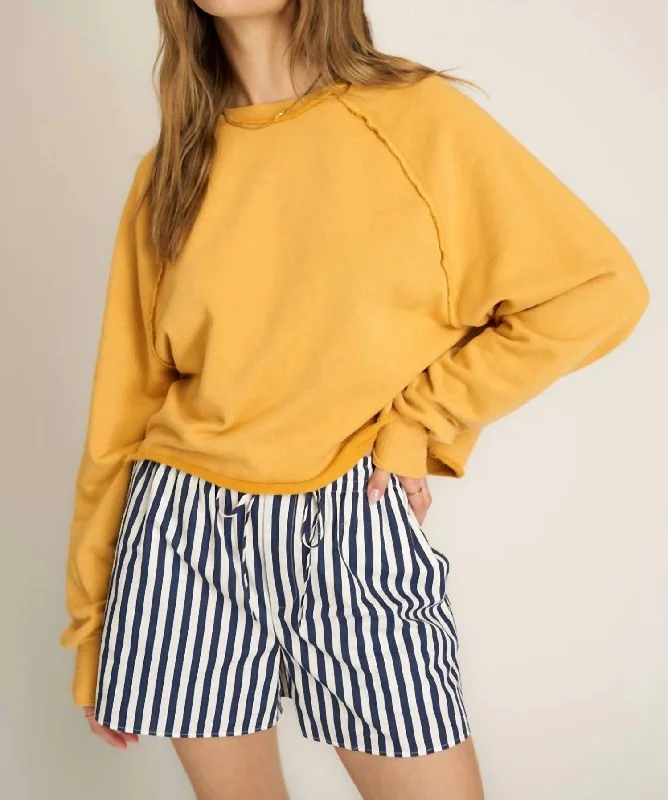 Women's Blouse with Peter Pan CollarParis Raglan Sweatshirt In Golden Harvest