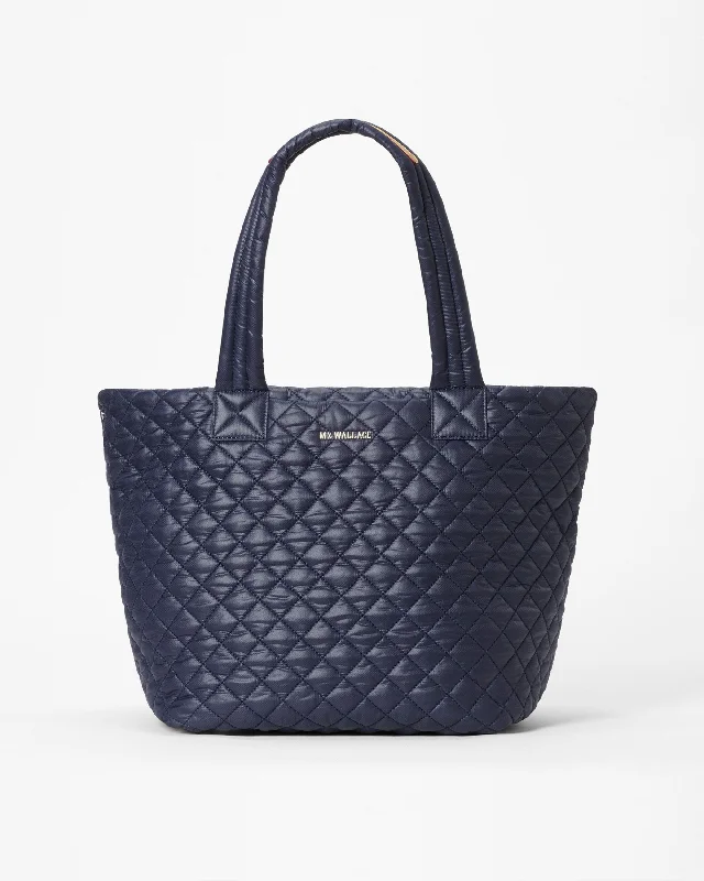 Dawn Medium Metro Tote Deluxe