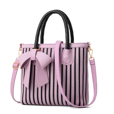 purple handbag / China